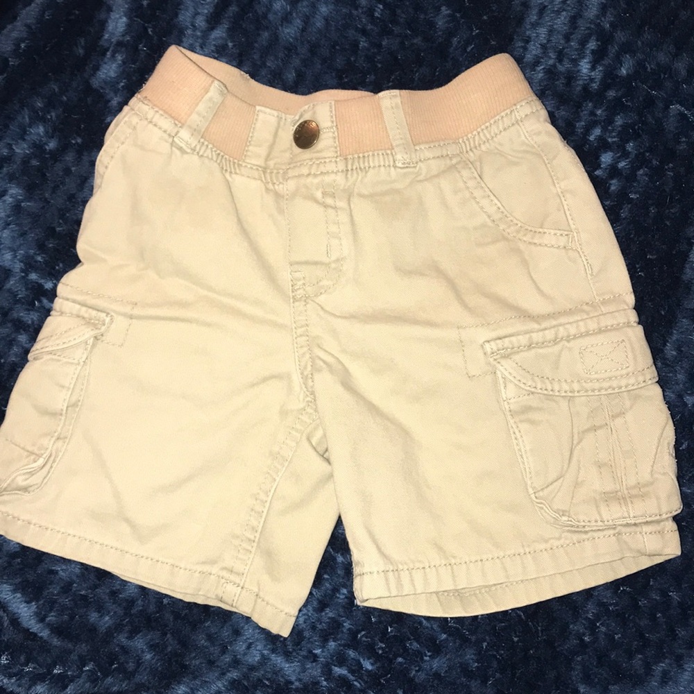 Size-3T shorts